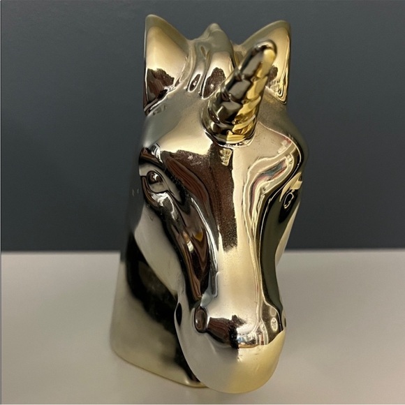 Unbranded Gold Unicorn Head Piggy Bank - Picture 6 of 9